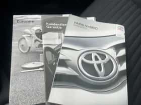 Toyota Yaris (2020) thumbnail 25