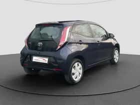Toyota Aygo (2017) thumbnail 4