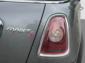 MINI Cabrio (2009) thumbnail 24