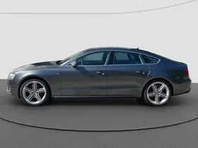 Audi A5 (2011) thumbnail 8