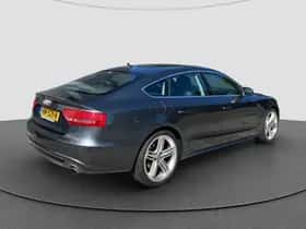 Audi A5 (2011) thumbnail 10