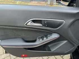 Mercedes-Benz CLA-Klasse (2019) thumbnail 10