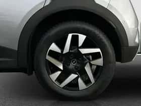Opel Mokka-e (2023) thumbnail 24