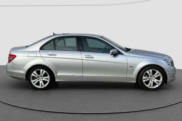 Mercedes-Benz C-Klasse (2010) thumbnail 3