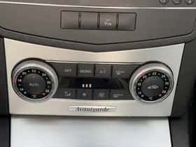 Mercedes-Benz C-Klasse (2010) thumbnail 23