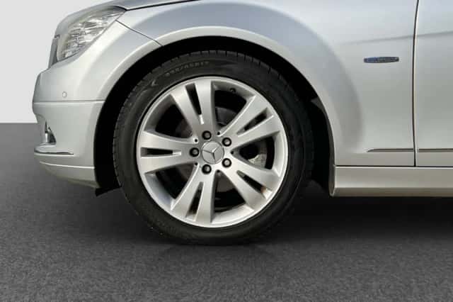 Mercedes-Benz C-Klasse (2010) thumbnail 5