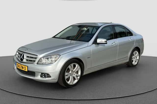 Mercedes-Benz C-Klasse (2010) thumbnail 6