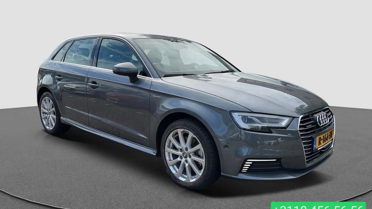 Audi A3 (2018) — foto 1
