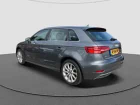 Audi A3 (2018) thumbnail 2