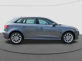 Audi A3 (2018) thumbnail 3