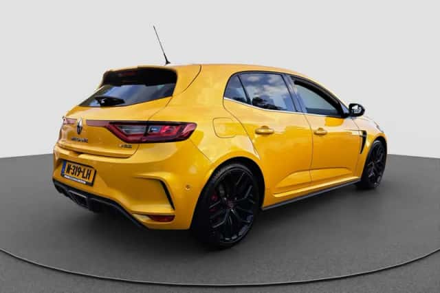 Renault Mégane (2019) thumbnail 3