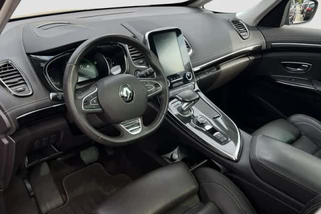Renault Espace (2015) thumbnail 2