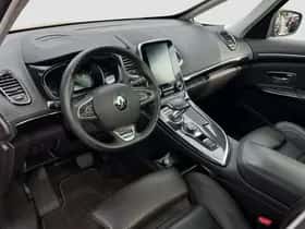 Renault Espace (2015) thumbnail 2