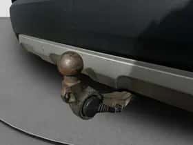 Renault Espace (2015) thumbnail 3