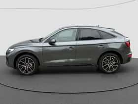 Audi Q5 (2022) thumbnail 9