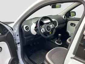 Renault Twingo (2020) thumbnail 2
