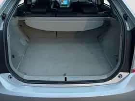 Toyota Prius (2013) thumbnail 19