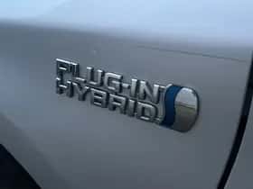 Toyota Prius (2013) thumbnail 6