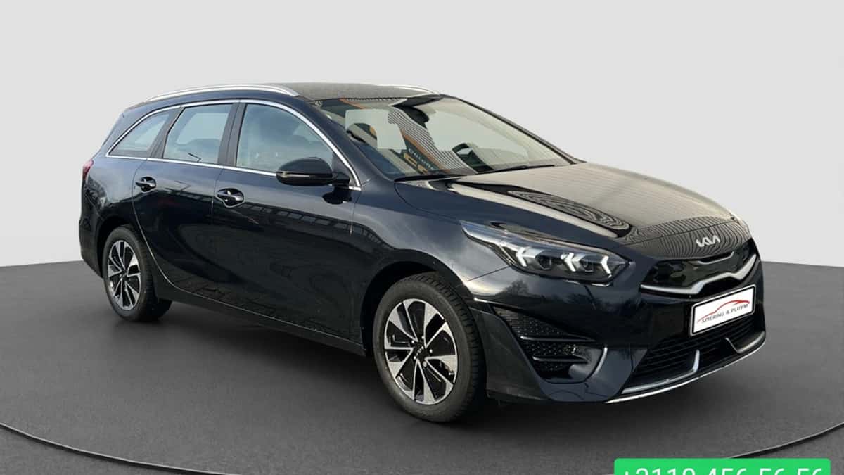 Kia Ceed Sportswagon (2022) — foto 1