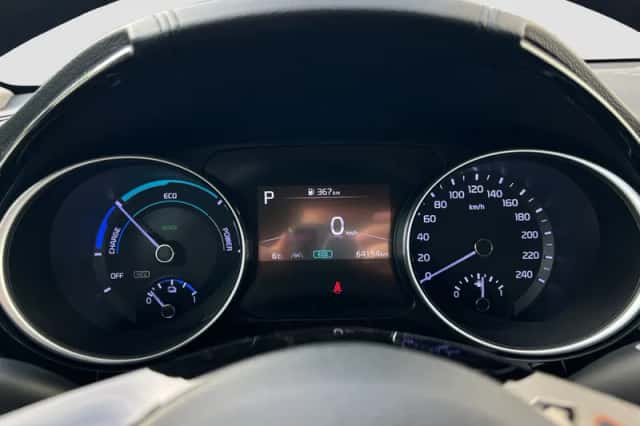 Kia Ceed Sportswagon (2022) thumbnail 4