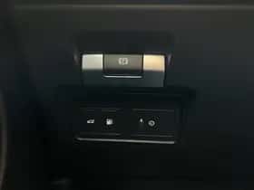 Land Rover Discovery Sport (2022) thumbnail 29