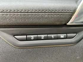 Land Rover Discovery Sport (2022) thumbnail 8