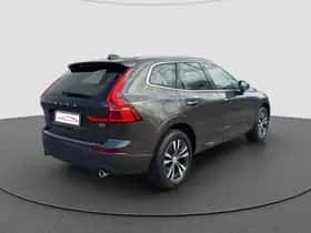 Volvo XC60 (2021) thumbnail 3