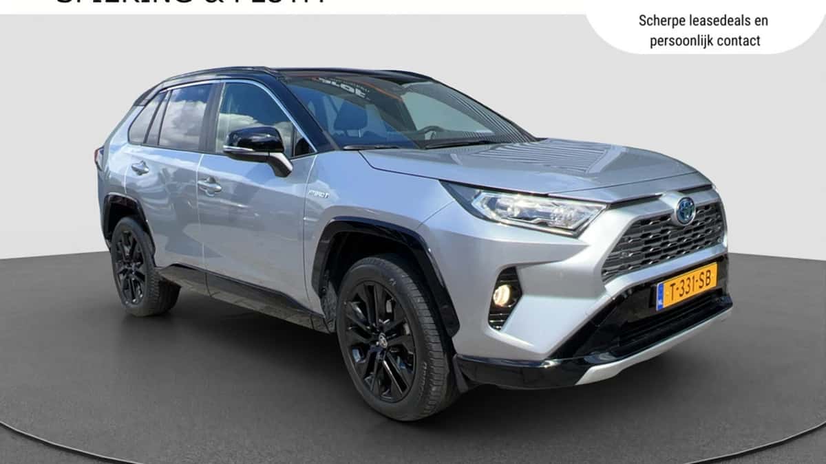 Toyota RAV4 (2022) — foto 1
