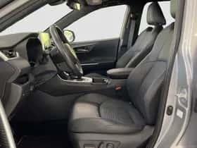 Toyota RAV4 (2022) thumbnail 15