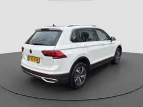 Volkswagen Tiguan (2022) thumbnail 6