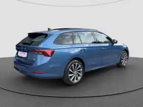 Škoda Octavia (2021) thumbnail 9