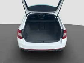 Škoda Octavia (2016) thumbnail 24