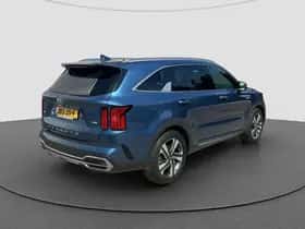 Kia Sorento (2021) thumbnail 3