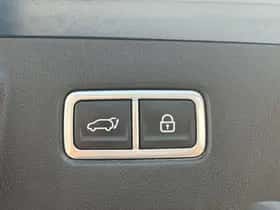 Kia Sorento (2021) thumbnail 25