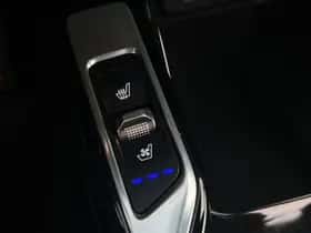Kia Sorento (2021) thumbnail 5