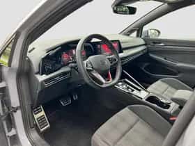 Volkswagen Golf (2023) thumbnail 10