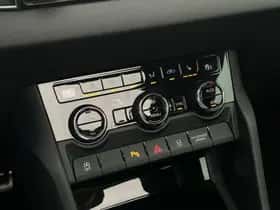 Škoda Karoq (2020) thumbnail 16