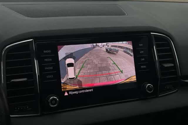 Škoda Karoq (2020) thumbnail 4