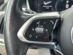 Jaguar I-Pace (2019) thumbnail 15