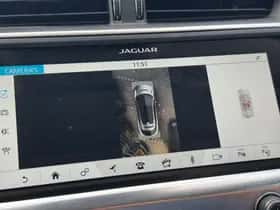 Jaguar I-Pace (2019) thumbnail 4