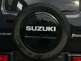 Suzuki Jimny (2013) thumbnail 8