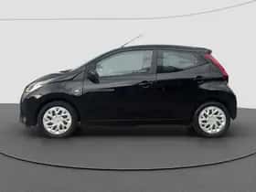 Toyota Aygo (2020) thumbnail 7