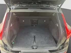 Volvo XC40 (2023) thumbnail 22
