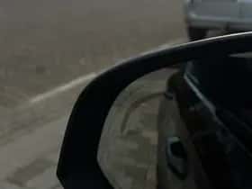 Volvo XC40 (2023) thumbnail 5