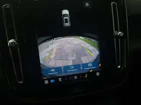 Volvo XC40 (2023) thumbnail 6