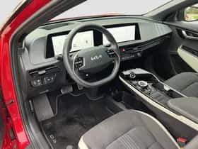 Kia EV6 (2023) thumbnail 2