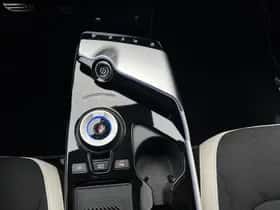 Kia EV6 (2023) thumbnail 14