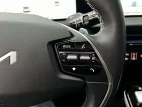 Kia EV6 (2023) thumbnail 25