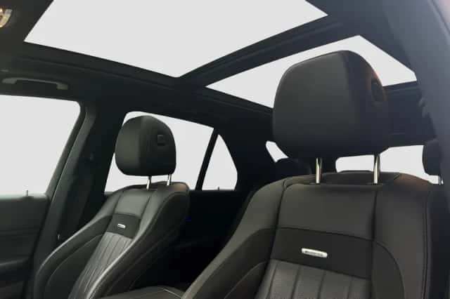 Mercedes-Benz GLE (2021) thumbnail 2