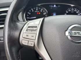 Nissan X-Trail (2015) thumbnail 11